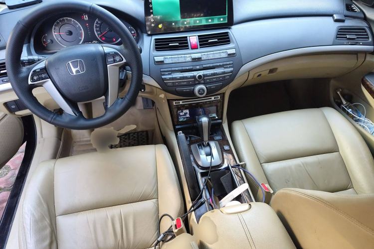 Used Honda Accord 2010 2.4L Millionth Anniversary Edition Center Console