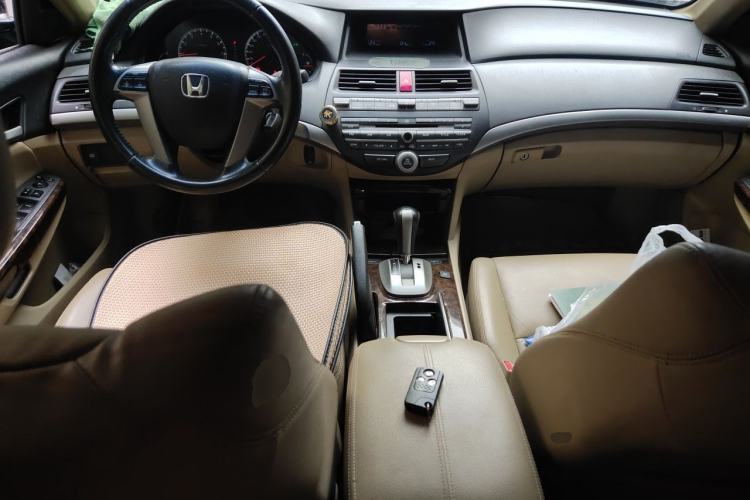 Used Honda Accord 2010 2.4L Millionth Anniversary Edition Center Console
