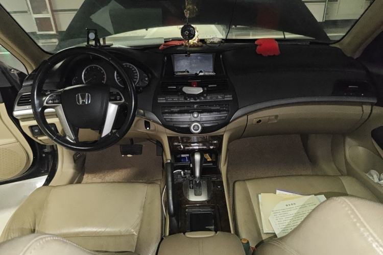 Used Honda Accord 2010 2.4L Millionth Anniversary Edition Center Console