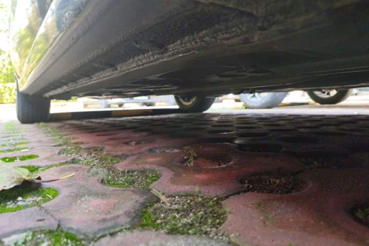 Used Honda Accord 2010 2.4L Millionth Anniversary Edition Chassis Front Right