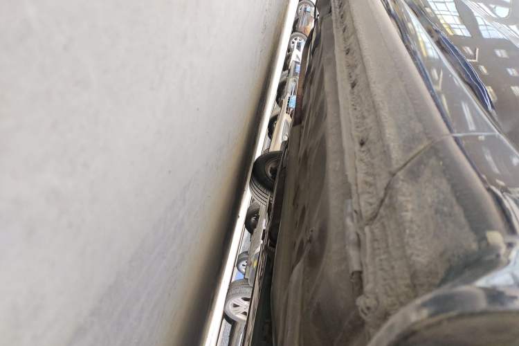 Used Honda Accord 2010 2.4L Millionth Anniversary Edition Chassis Front Right