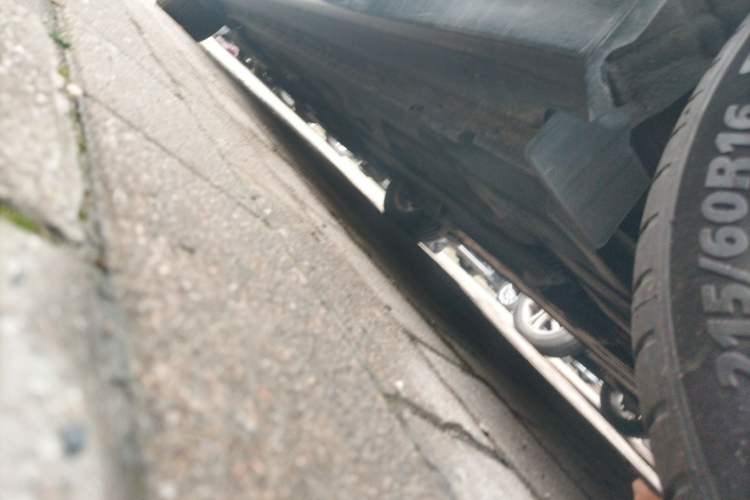 Used Honda Accord 2010 2.0L EX Chassis Rear Left