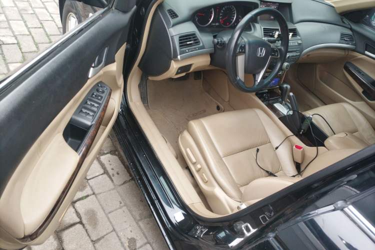 Used Honda Accord 2010 2.0L EX Driver Seat