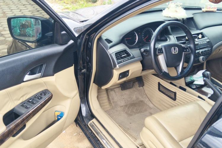 Used Honda Accord 2010 2.4L Millionth Anniversary Edition Driver Seat
