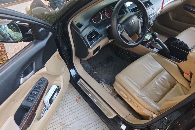 Used Honda Accord 2010 2.4L LX Driver Seat