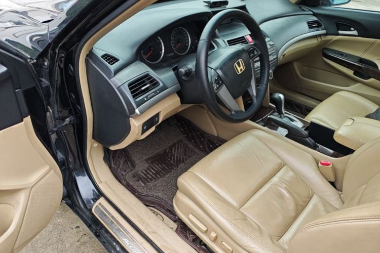 Used Honda Accord 2010 2.4L LX Driver Seat