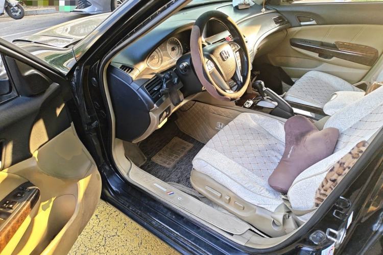 Used Honda Accord 2010 2.4L Millionth Anniversary Edition Driver Seat