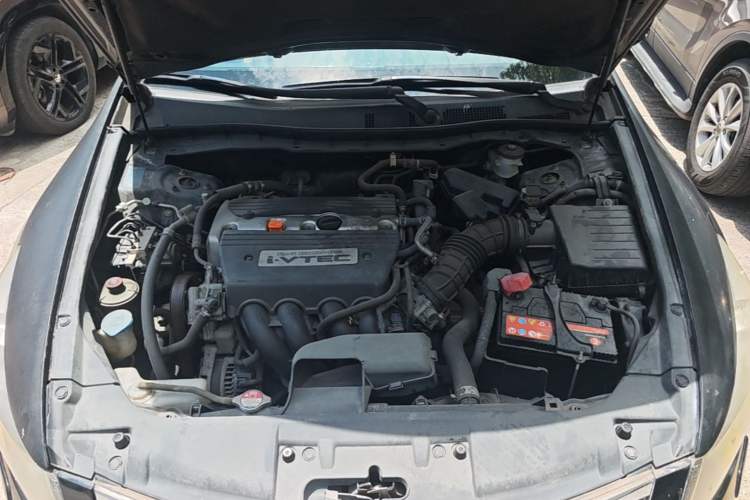 Used Honda Accord 2010 2.4L Millionth Anniversary Edition Engine Bay