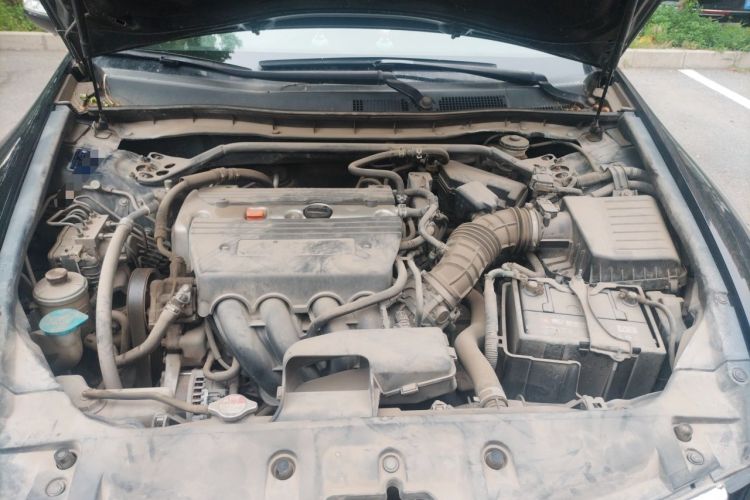 Used Honda Accord 2010 2.4L Millionth Anniversary Edition Engine Bay