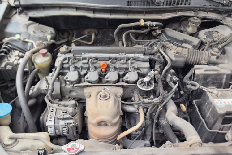 Used Honda Accord 2010 2.0L EX Engine Bay