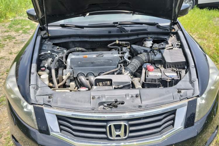 Used Honda Accord 2010 2.4L Millionth Anniversary Edition Engine Bay