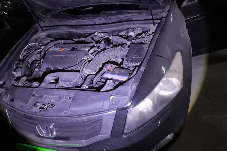 Used Honda Accord 2010 2.4L Millionth Anniversary Edition Engine Bay Left