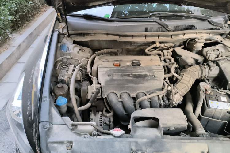 Used Honda Accord 2010 2.4L Millionth Anniversary Edition Engine Bay Right