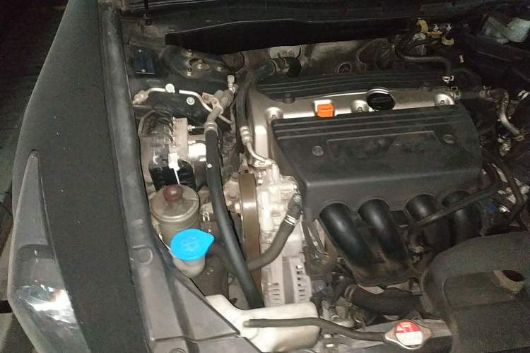 Used Honda Accord 2010 2.4L Millionth Anniversary Edition Engine Bay Right