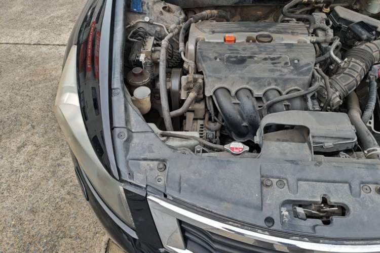 Used Honda Accord 2010 2.4L LX Engine Bay Right