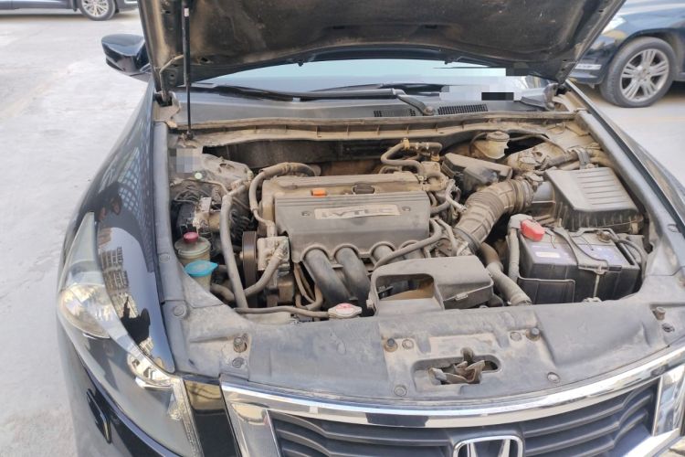 Used Honda Accord 2010 2.4L Millionth Anniversary Edition Engine Bay Right