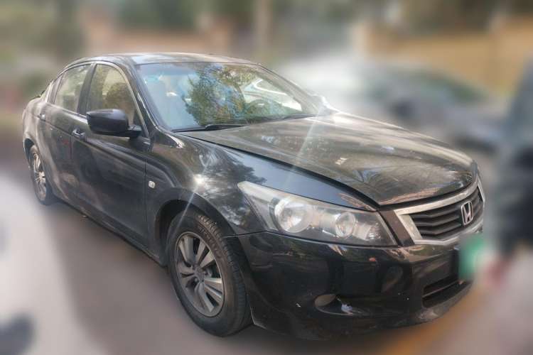 Used Honda Accord 2010 2.0L MT Front Right 45 Deg