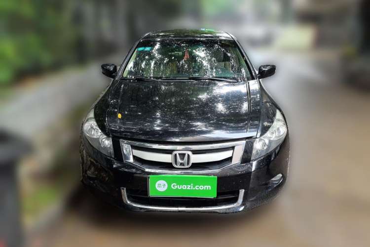 Used Honda Accord 2010 2.0L MT Front