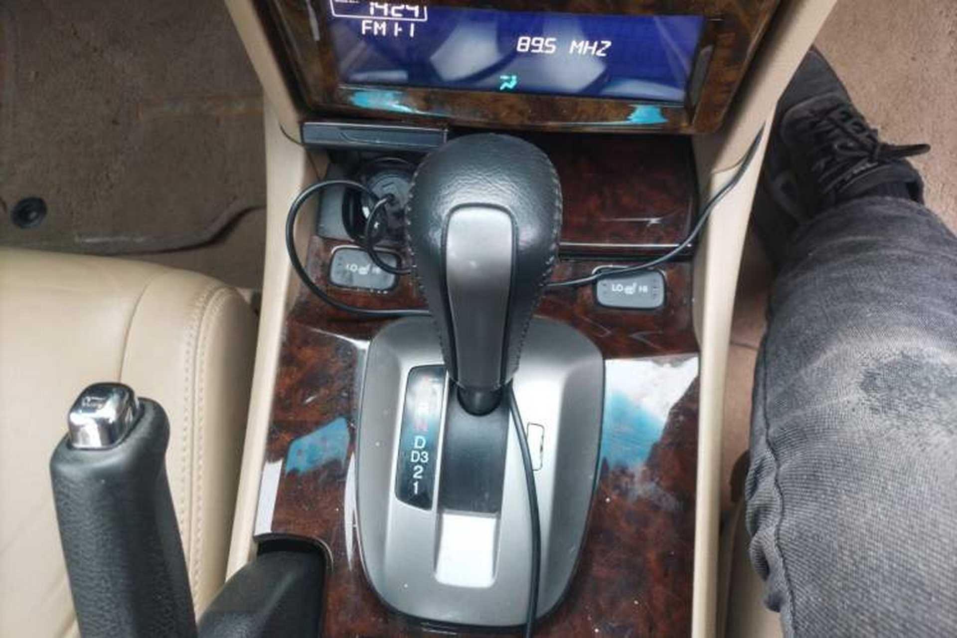 Used Honda Accord 2010 2.0L EX Gear Lever