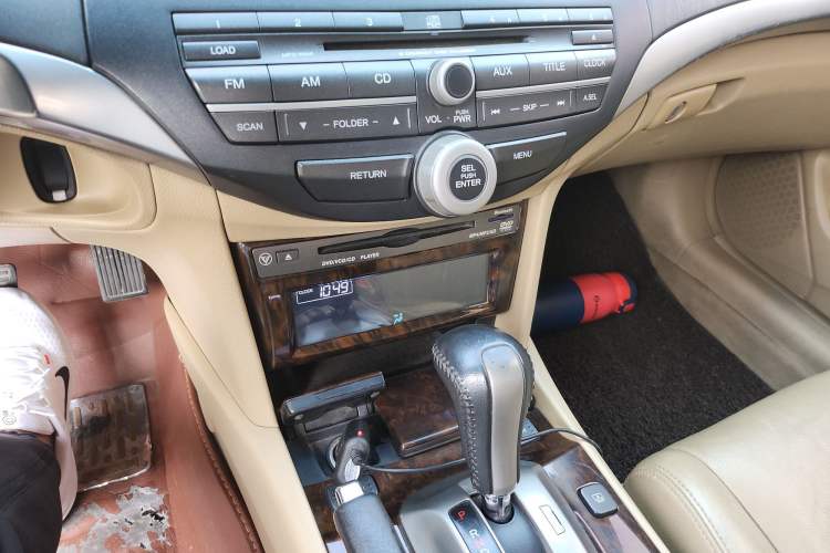 Used Honda Accord 2010 2.4L Millionth Anniversary Edition Gear Lever
