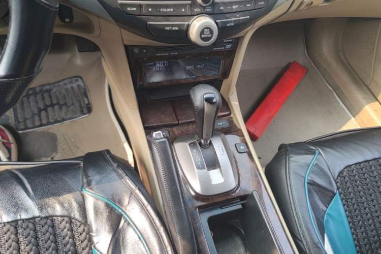 Used Honda Accord 2010 2.4L LX Gear Lever