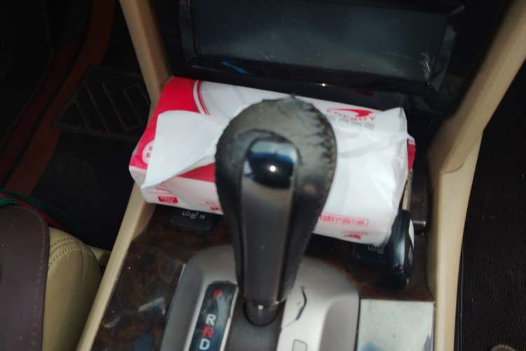 Used Honda Accord 2010 2.0L EX Gear Lever