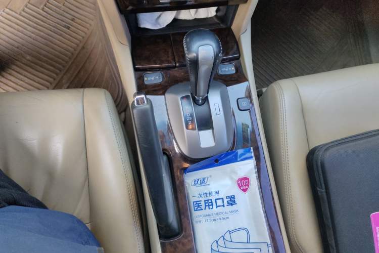 Used Honda Accord 2010 2.4L Millionth Anniversary Edition Gear Lever