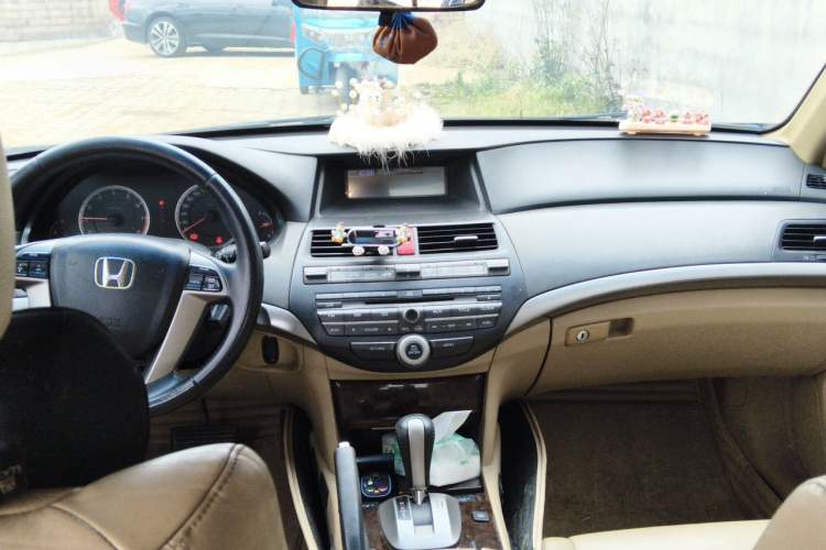Used Honda Accord 2010 2.4L Millionth Anniversary Edition Headliner