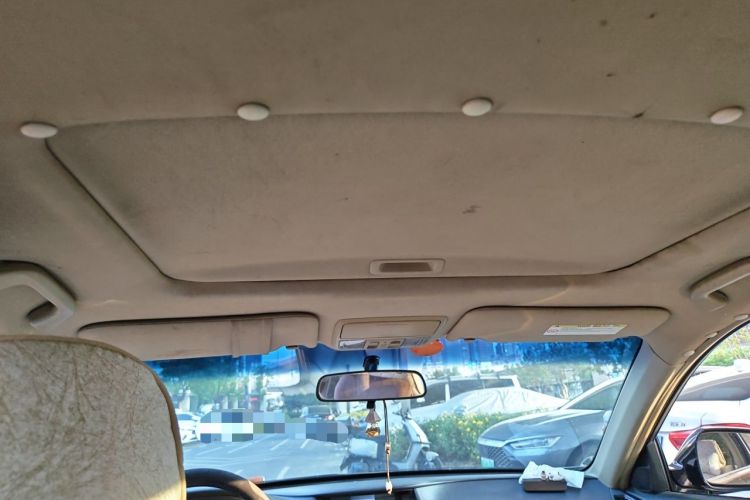 Used Honda Accord 2010 2.4L Millionth Anniversary Edition Headliner