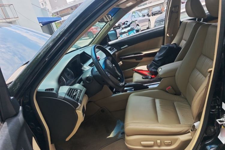 Used Honda Accord 2010 2.4L Millionth Anniversary Edition Left Front Seat
