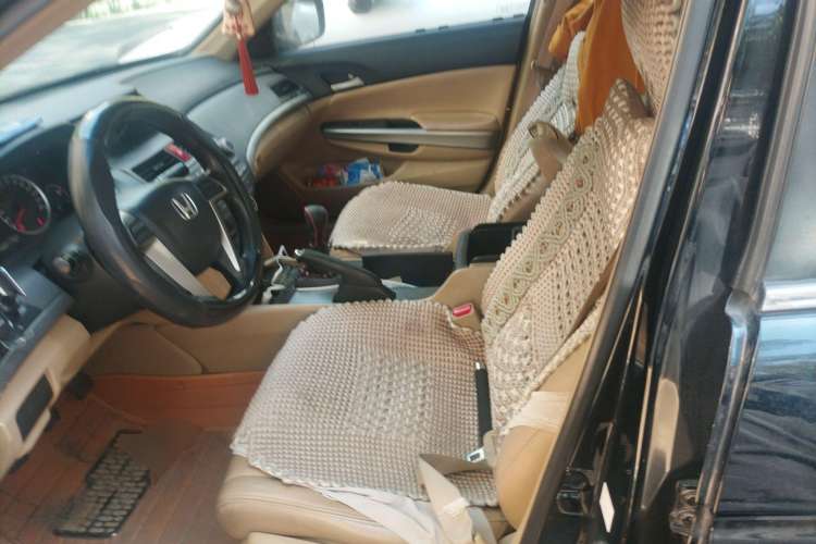 Used Honda Accord 2010 2.0L MT Left Front Seat