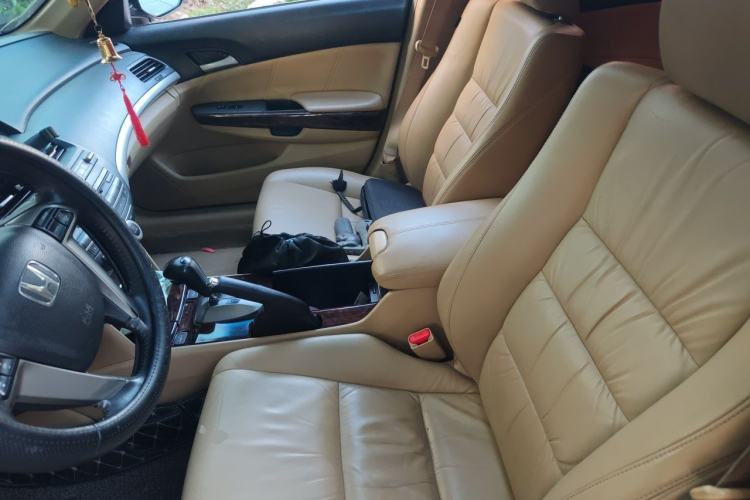 Used Honda Accord 2010 2.4L LX Left Front Seat
