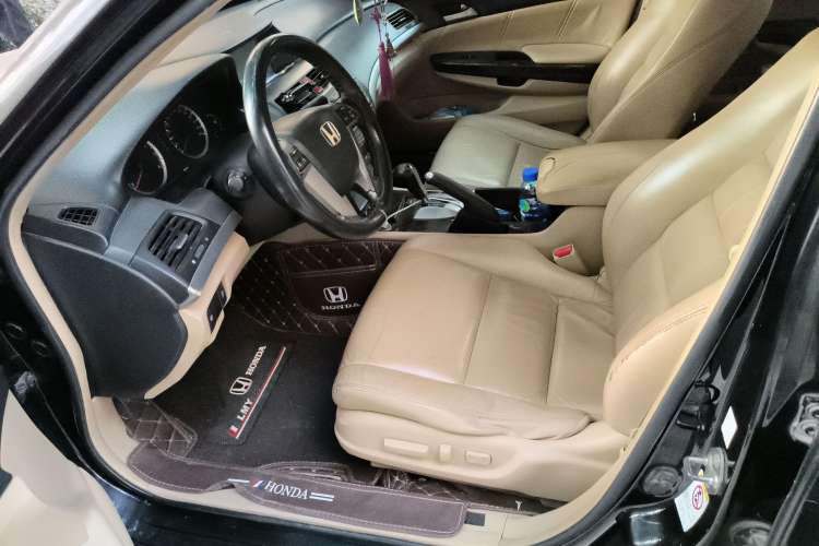 Used Honda Accord 2010 2.4L Millionth Anniversary Edition Left Front Seat