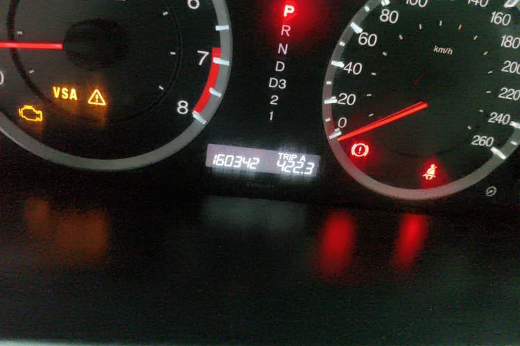 Used Honda Accord 2010 2.4L LX Odometer Close Up