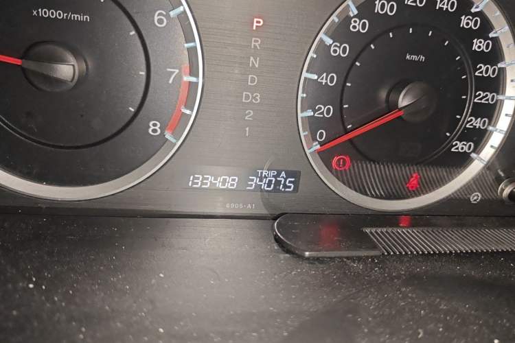 Used Honda Accord 2010 2.4L Millionth Anniversary Edition Odometer Close Up