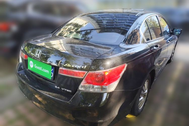 Used Honda Accord 2010 2.4L Millionth Anniversary Edition Rear Right 45 Deg