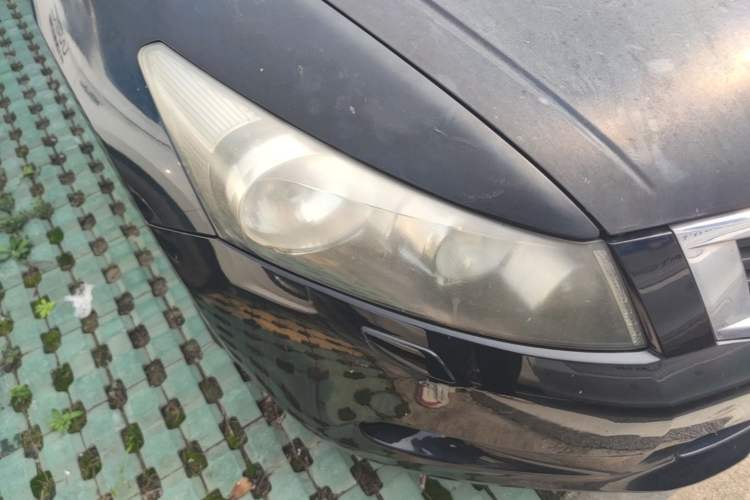 Used Honda Accord 2010 2.4L LX Right Front Headlight
