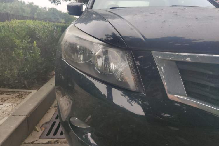 Used Honda Accord 2010 2.0L MT Right Front Headlight