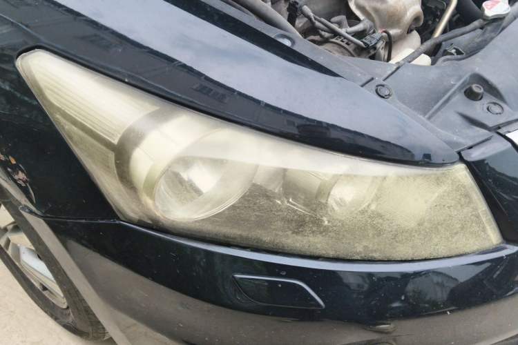 Used Honda Accord 2010 2.0L EX Right Front Headlight