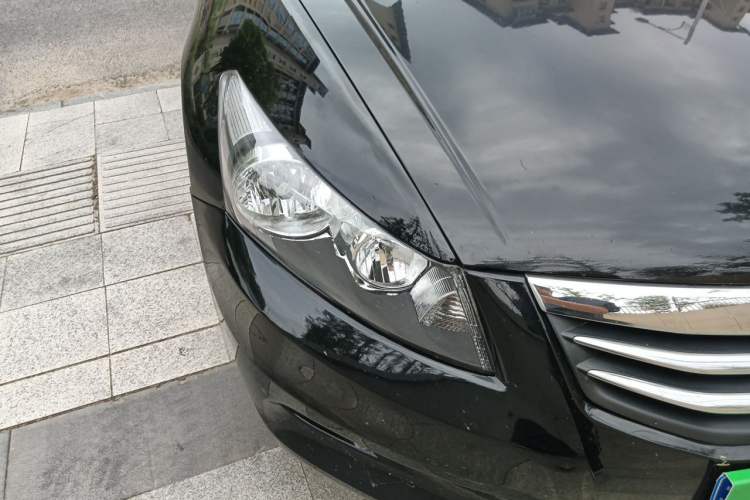 Used Honda Accord 2010 2.0L EX Right Front Headlight