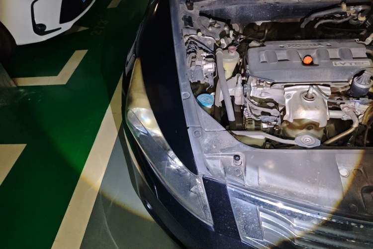 Used Honda Accord 2010 2.0L EX Right Front Headlight