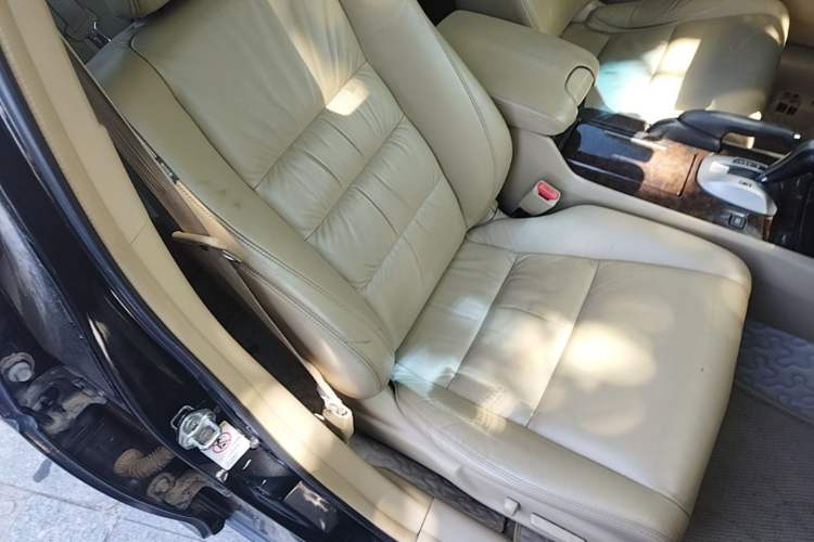 Used Honda Accord 2010 2.4L EXL Navi Right Front Seat