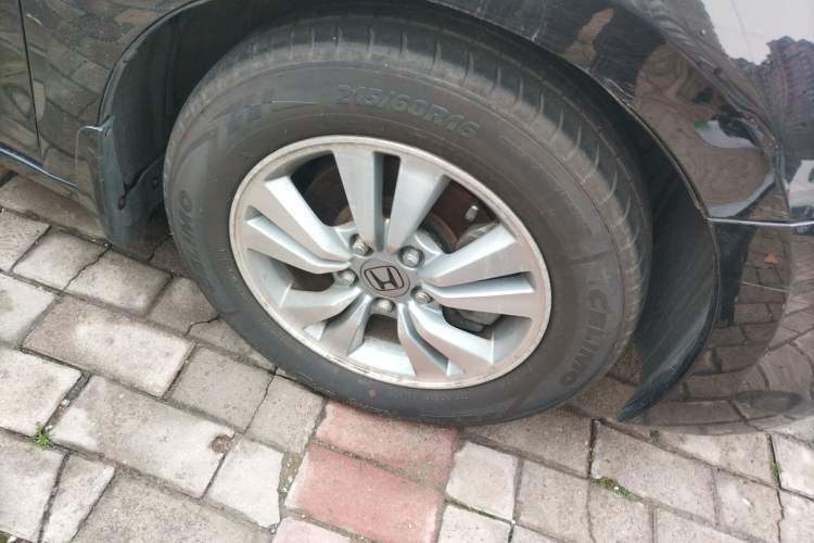 Used Honda Accord 2010 2.0L EX Right Front Wheel Hub