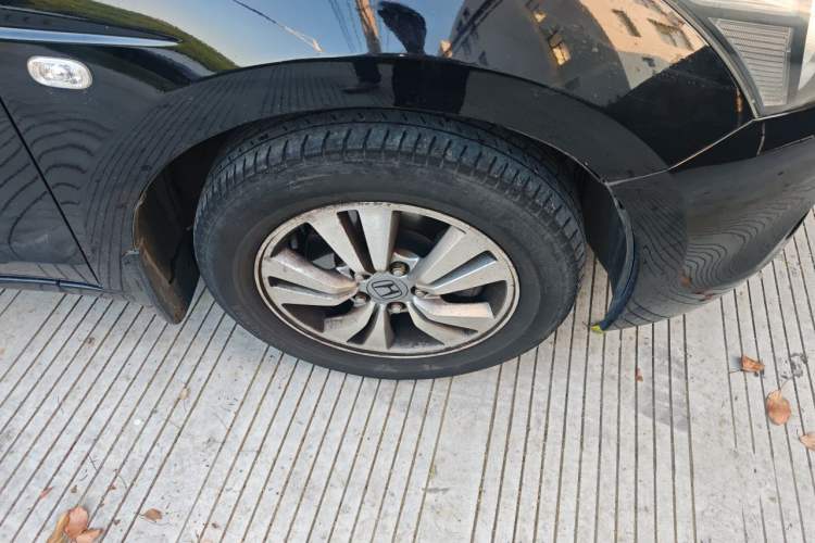 Used Honda Accord 2010 2.4L LX Right Front Wheel Hub