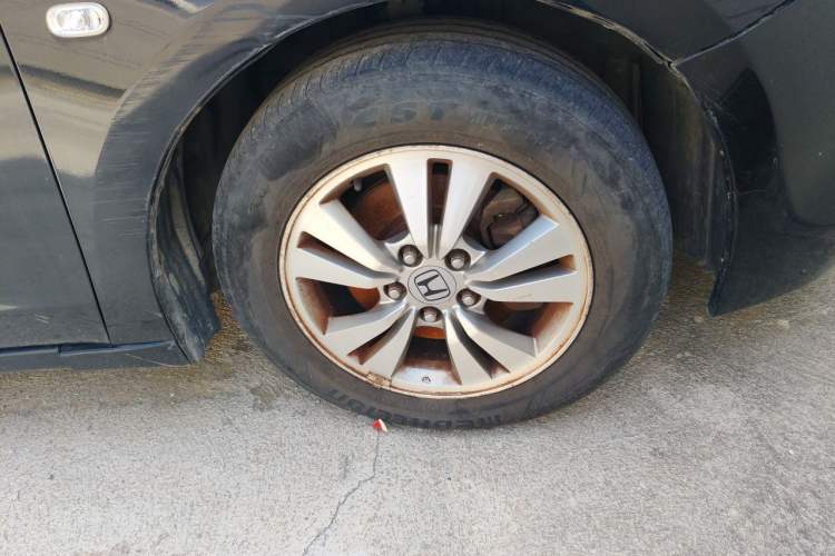 Used Honda Accord 2010 2.0L EX Right Front Wheel Hub
