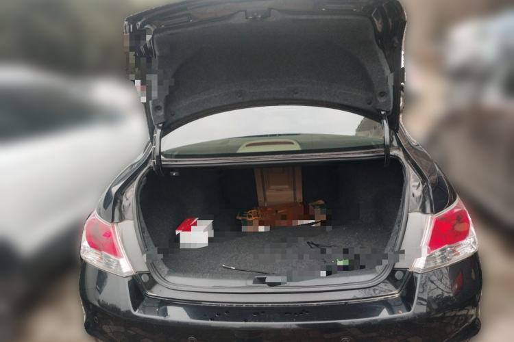 Used Honda Accord 2010 2.0L EX Trunk