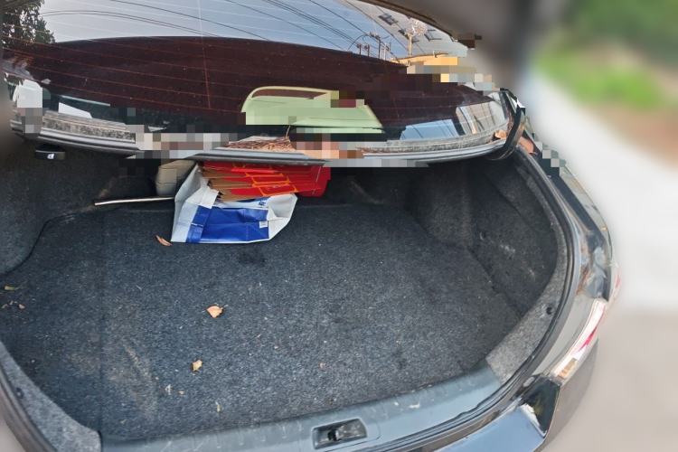 Used Honda Accord 2010 2.4L LX Trunk