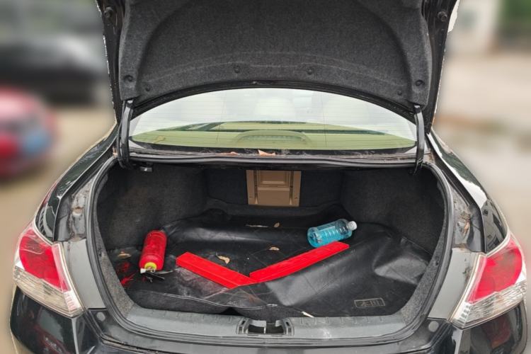 Used Honda Accord 2010 2.4L LX Trunk