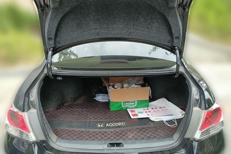 Used Honda Accord 2010 2.0L EX Trunk