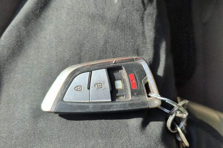 Used Honda Accord 2010 2.4L LX Vehicle Key
